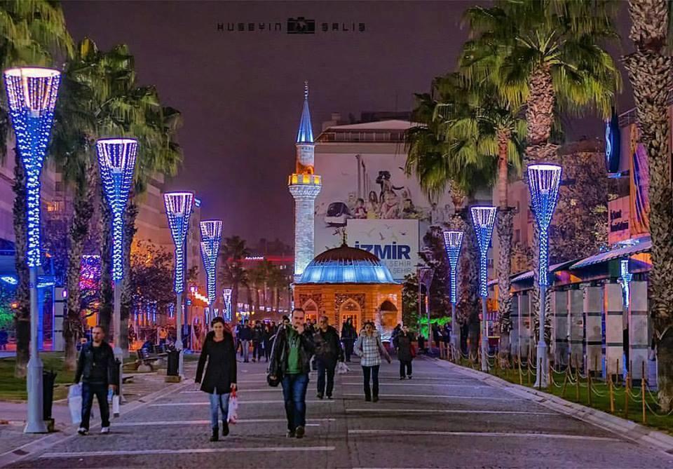 Agora Park Hotel İzmir Extérieur photo